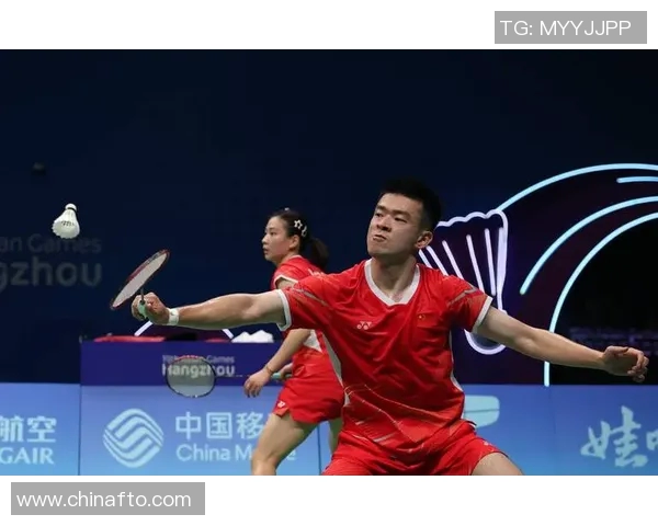 成都羽毛球队在亚运会积分榜上以87分稳居第一展现强大实力 成都羽毛球队在亚运会积分榜上以87分稳居第一展现强大实力